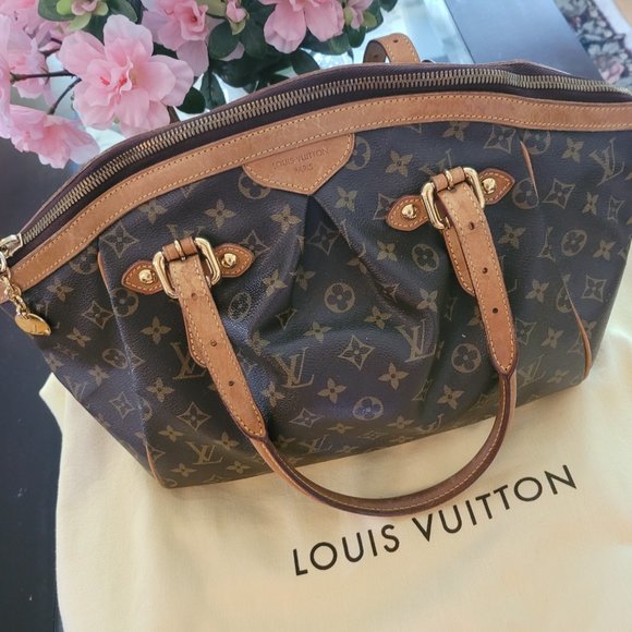 Authentic Louis Vuitton GM Monogram Handbag - Picture 2 of 5